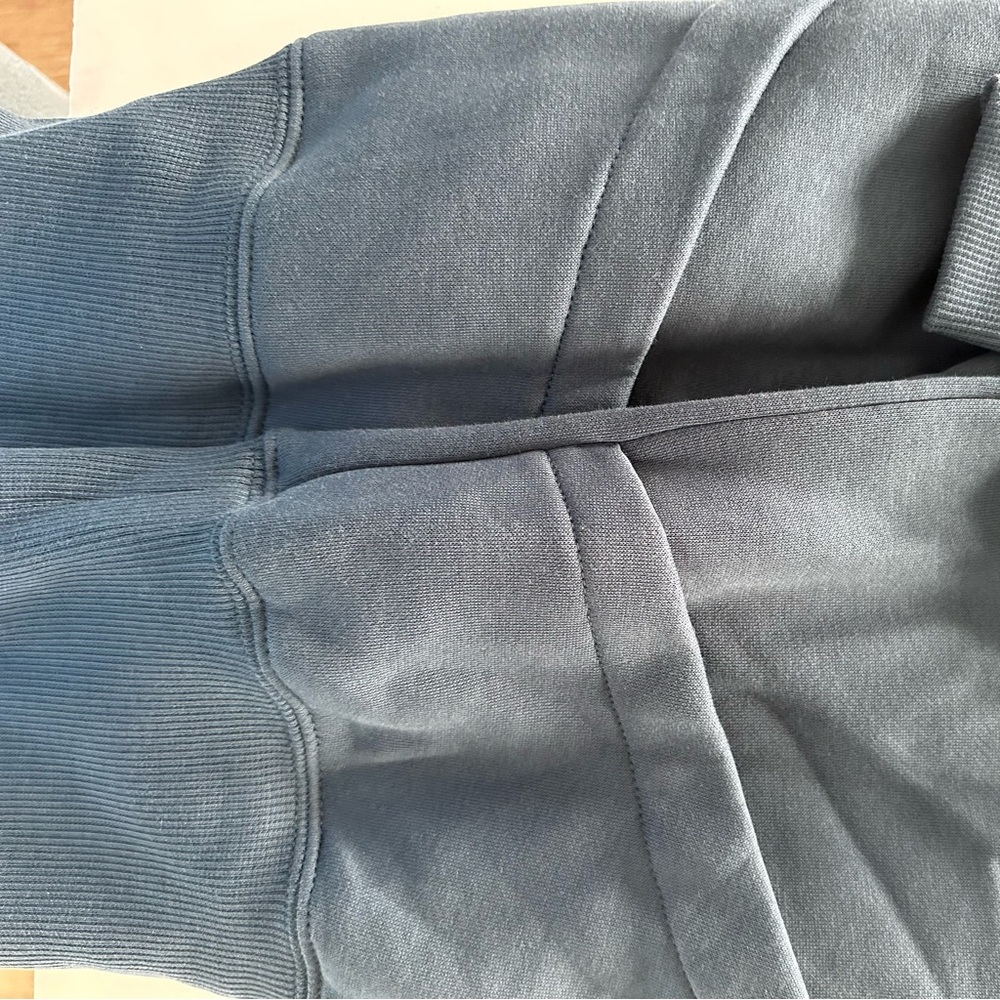 Nike Men's Dark Blue Pullover Hoodie with White Swoosh - Picture 4 of 4